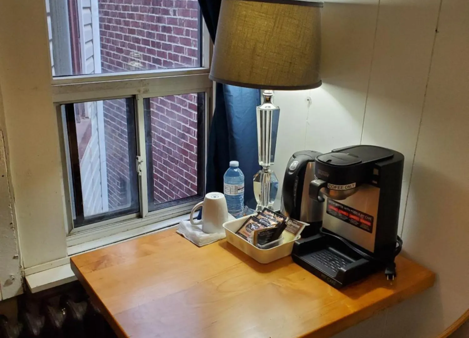 Toronto Little Italy Guest House Canada