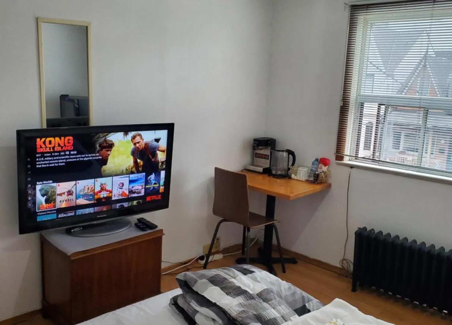 Toronto Little Italy Guest House