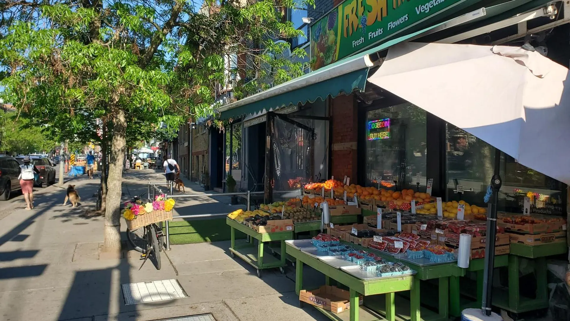 Toronto Little Italy Guest House 0*,  Canada